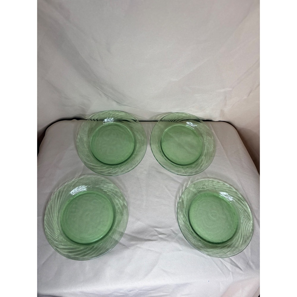 Pyrex Sage Green Swirl Glass Salad Dessert Plates Set of 4 Vintage USA 7.5 Inch